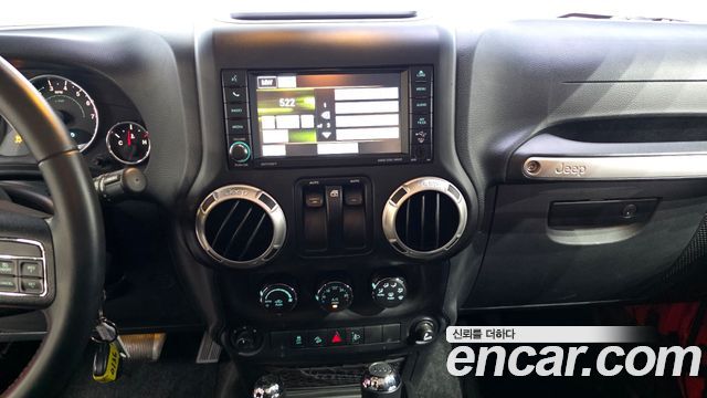 Jeep Wrangler (JK) 3.6 Rubicon 2Door 2016 — фото 11