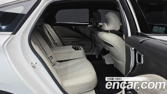 Kia K8 3.5 Gasoline 4WD Platinum 2022 — фото 12