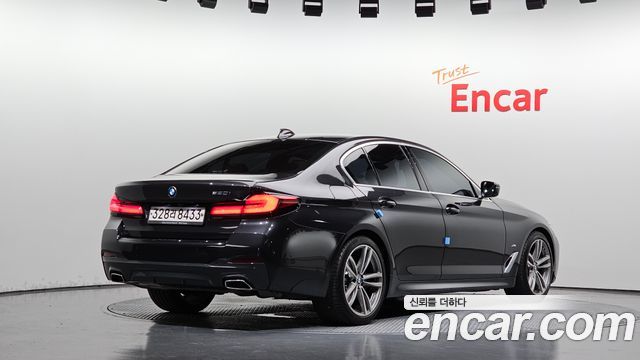 BMW 5 Series (G30) 520i M Sport 2021 — фото 2