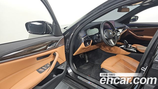 BMW 5 Series (G30) 520i M Sport 2021 — фото 10