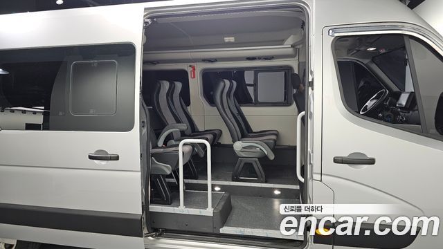 Renault Korea Master 2.3 15-Seater 2020 — фото 11