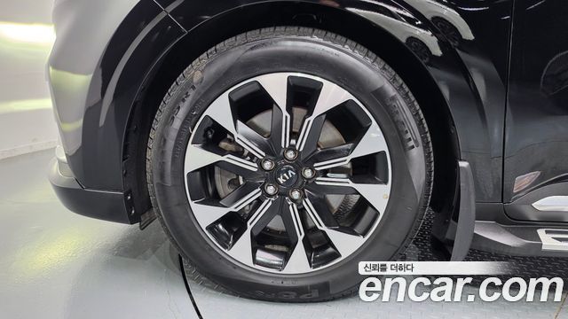 Kia Carnival (IV) Gasoline 9-Seater Hi-Limousine Signature 2021 — фото 5