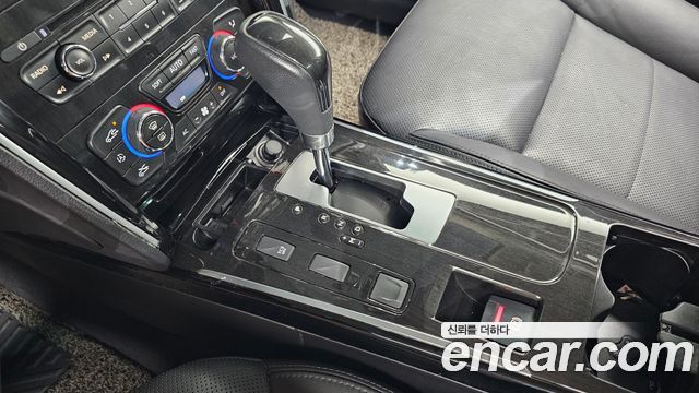 Renault Korea SM7 Nova LPLI 2.0 LPe Disabled 2018 — фото 9