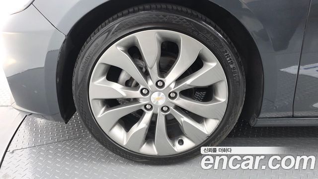 Chevrolet Malibu 1.5 Turbo LTZ 2017 — фото 5