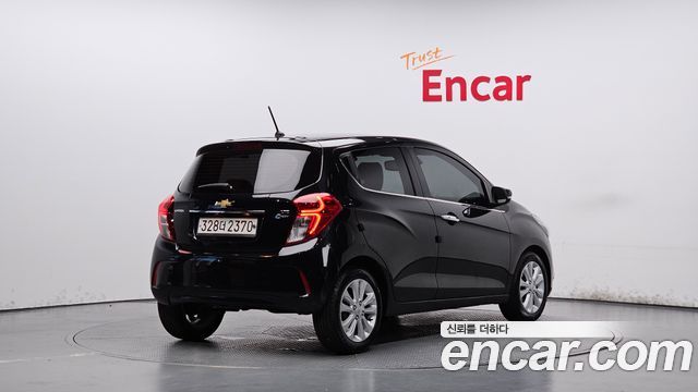 Chevrolet Next Spark LTZ 2016 — фото 2