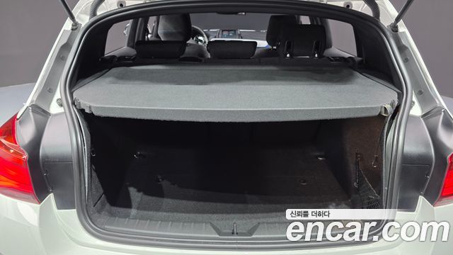 BMW 1 Series (F20) 118d M Sport Shadow 5 Door 2018 — фото 21