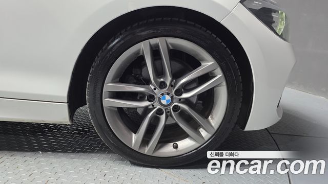 BMW 1 Series (F20) 118d M Sport Shadow 5 Door 2018 — фото 27