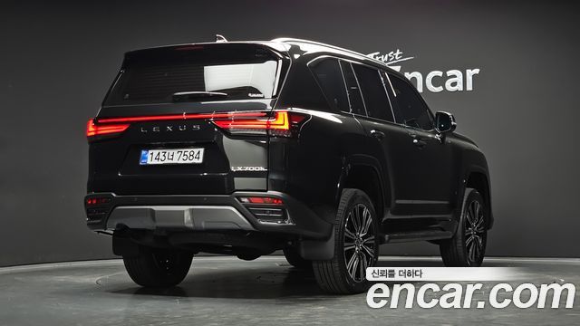 Lexus LX (IV) 700h Luxury 2026 — фото 2