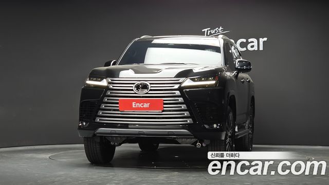 Lexus LX (IV) 700h Luxury 2026 — фото 3