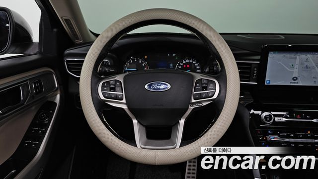 Ford Explorer (VI) 2.3 LimIted 4WD 2021 — фото 12