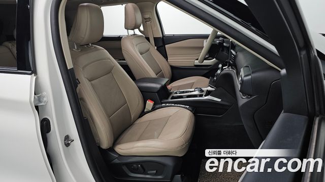 Ford Explorer (VI) 2.3 LimIted 4WD 2021 — фото 26