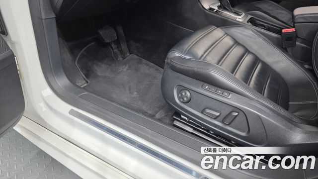 Volkswagen CC 2.0 TDI BlueMotion R-Line 2015 — фото 13