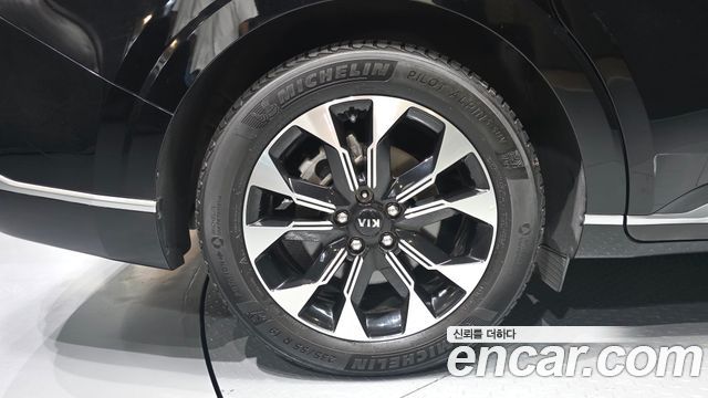Kia Carnival (IV) Gasoline 9-Seater Hi-Limousine Signature 2021 — фото 5