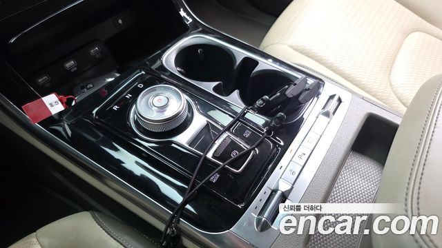 Kia Carnival (IV) Gasoline 9-Seater Hi-Limousine Signature 2021 — фото 9