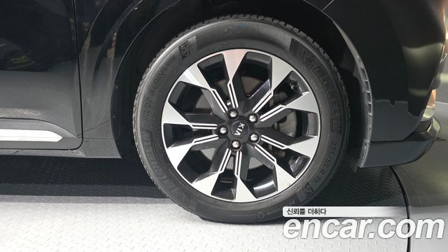 Kia Carnival (IV) Gasoline 9-Seater Hi-Limousine Signature 2021 — фото 21