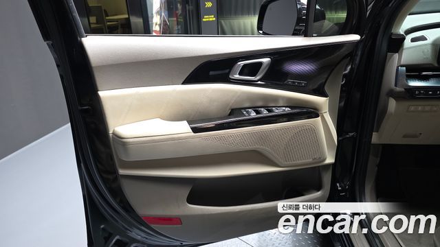 Kia Carnival (IV) Gasoline 9-Seater Hi-Limousine Signature 2021 — фото 24