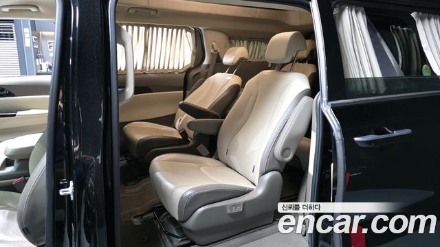 Kia Carnival (IV) Gasoline 9-Seater Hi-Limousine Signature 2021 — фото 26