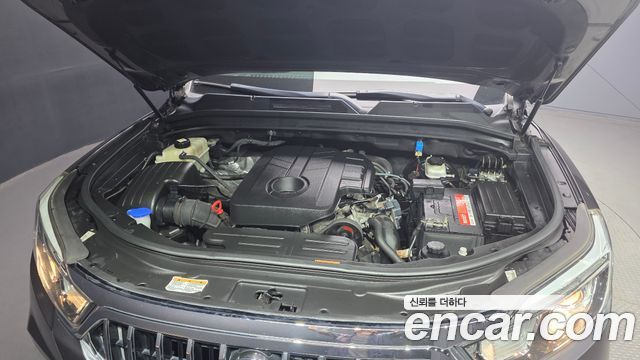 KG Mobility (SsangYong) Rexton Sports Khan Diesel 2.2 4WD Professional X (5-Link) 2019 — фото 6