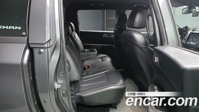 KG Mobility (SsangYong) Rexton Sports Khan Diesel 2.2 4WD Professional X (5-Link) 2019 — фото 12