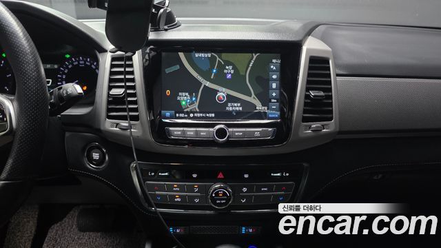 KG Mobility (SsangYong) Rexton Sports Khan Diesel 2.2 4WD Professional X (5-Link) 2019 — фото 14