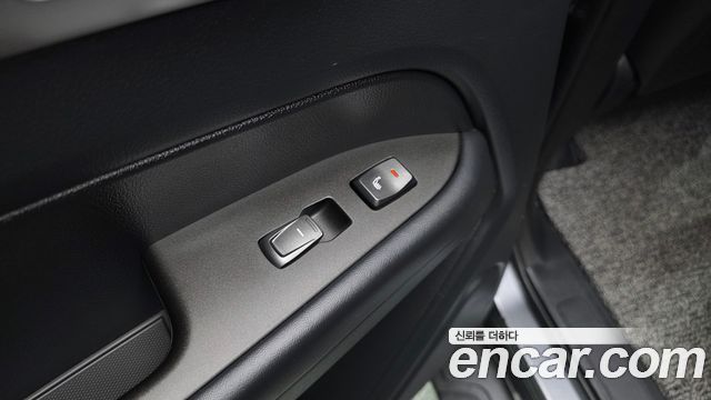 KG Mobility (SsangYong) Rexton Sports Khan Diesel 2.2 4WD Professional X (5-Link) 2019 — фото 19