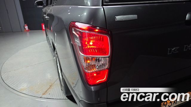 KG Mobility (SsangYong) Rexton Sports Khan Diesel 2.2 4WD Professional X (5-Link) 2019 — фото 23