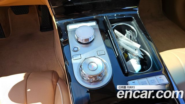 Genesis G80 (RG3) Gasoline 2.5 Turbo AWD 2025 — фото 9