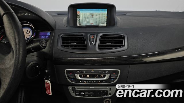 Renault Korea SM3 SE Plus 2013 — фото 14