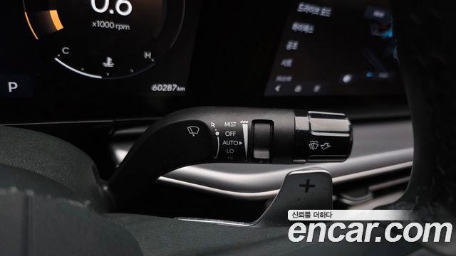 Hyundai Grandeur (GN7) 3.5 LPG 2WD Exclusive 2024 — фото 15