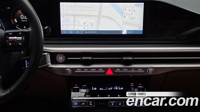 Hyundai Grandeur (GN7) 3.5 LPG 2WD Exclusive 2024 — фото 17