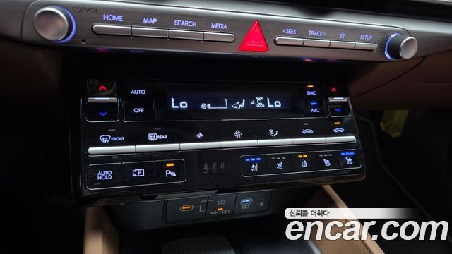 Hyundai Grandeur (GN7) 3.5 LPG 2WD Exclusive 2024 — фото 33