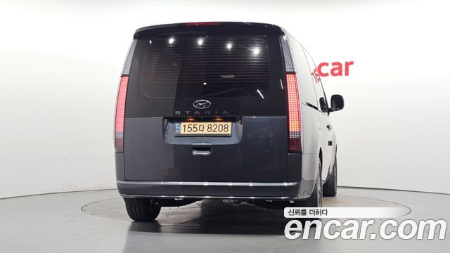 Hyundai Staria Lounge 9-Seater Inspiration 2022 — фото 4