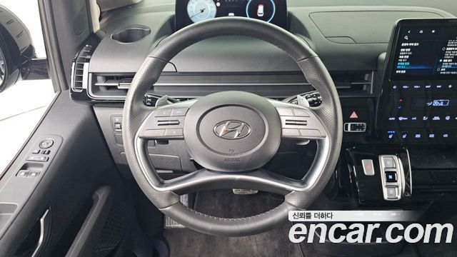 Hyundai Staria Lounge 9-Seater Inspiration 2022 — фото 13