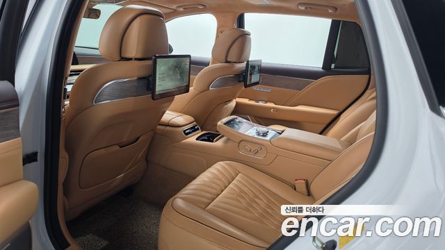 Genesis G90 (RS4) Gasoline 3.5 Turbo AWD 2022 — фото 20