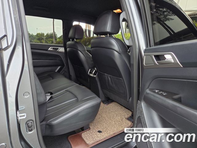 KG Mobility (SsangYong) Rexton Sports Khan Diesel 2.2 4WD Professional S (5-Link) 2019 — фото 5