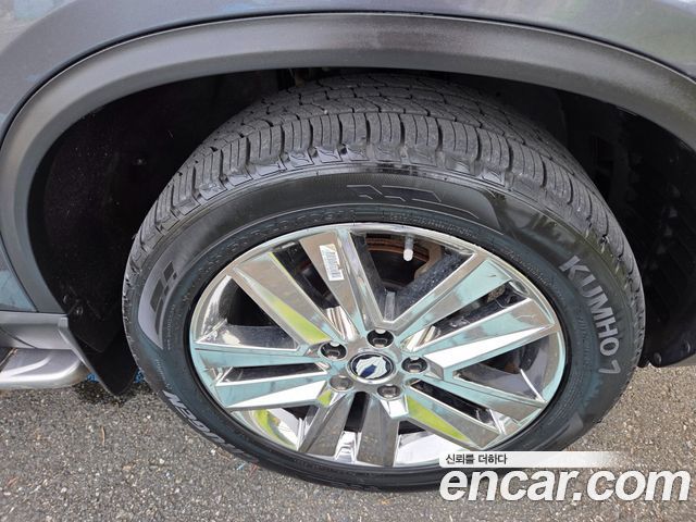 KG Mobility (SsangYong) Rexton Sports Khan Diesel 2.2 4WD Professional S (5-Link) 2019 — фото 17