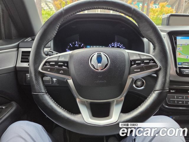 KG Mobility (SsangYong) Rexton Sports Khan Diesel 2.2 4WD Professional S (5-Link) 2019 — фото 23