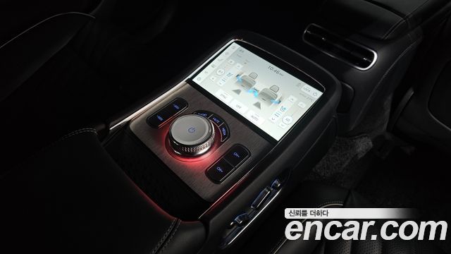 Genesis G90 (RS4) Gasoline 3.5 Turbo AWD 2022 — фото 18