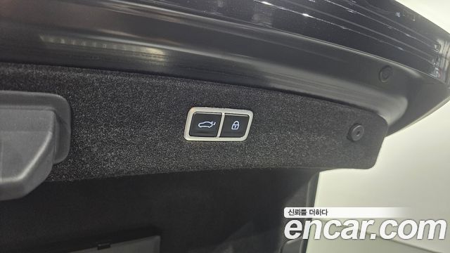 Genesis G90 (RS4) Gasoline 3.5 Turbo AWD 2022 — фото 20