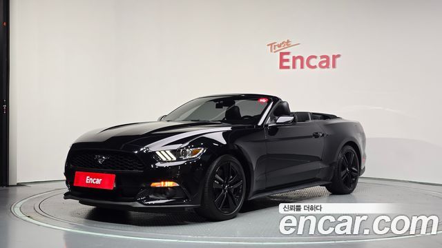 Ford Mustang Convertible