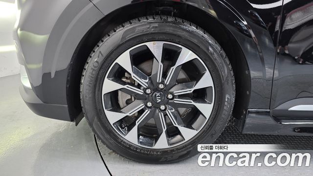 Kia Carnival (IV) Gasoline 9-seater Limousine(Special vehicle) 2021 — фото 5