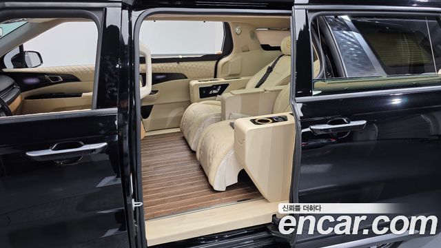 Kia Carnival (IV) Gasoline 9-seater Limousine(Special vehicle) 2021 — фото 28
