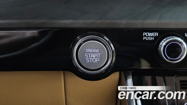 Kia Carnival (IV) Gasoline 9-seater Limousine(Special vehicle) 2021 — фото 40