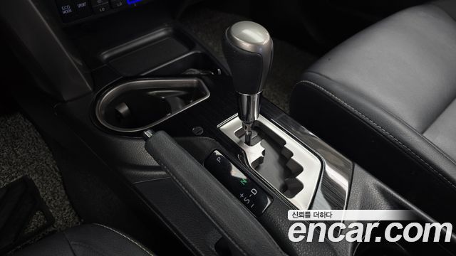Toyota RAV4 2.5 2WD 4th 2018 — фото 9