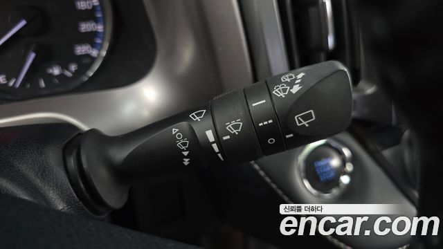 Toyota RAV4 2.5 2WD 4th 2018 — фото 19