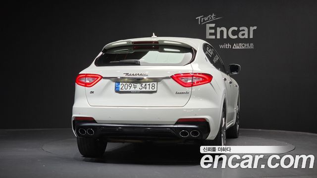 Maserati Levante 3.0 AWD GranSport 2020 — фото 4