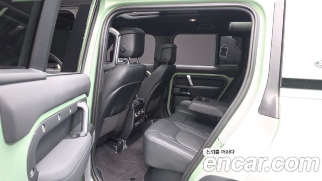 Land Rover Defender (L663) 110 D300 75th Edition 2023 — фото 16