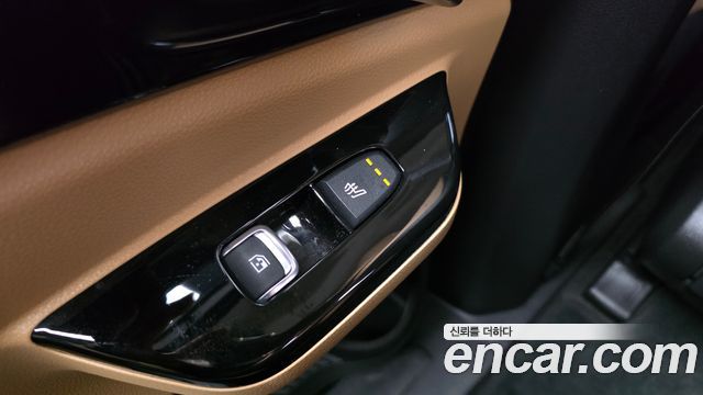 Kia Carnival (IV) Gasoline 9-Seater Noblesse 2023 — фото 19