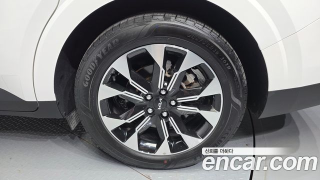 Kia Carnival (IV) Gasoline 9-Seater Noblesse 2023 — фото 21