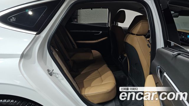 Hyundai Sonata The Edge (DN8) 1.6 Turbo Inspiration 2024 — фото 11